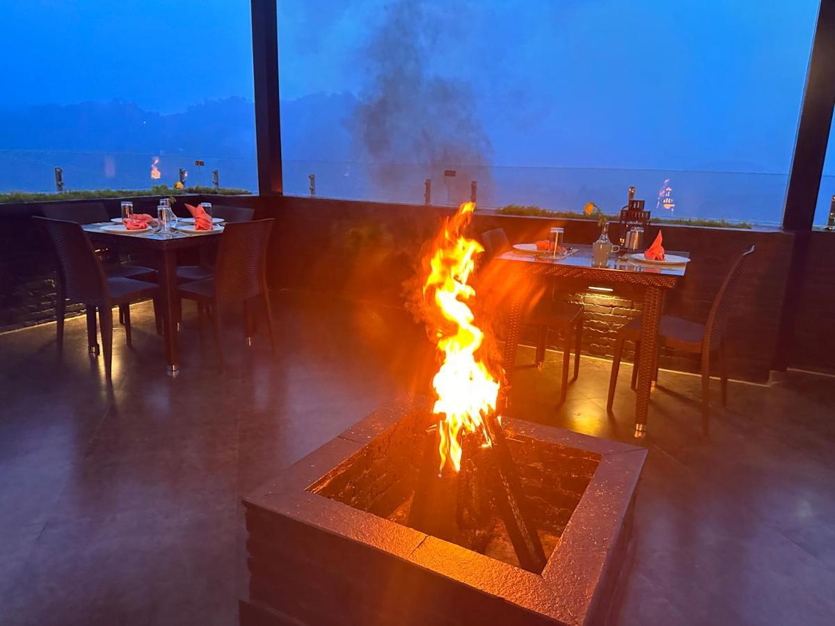 Viceroy Luxury Mountain Resort And Spa Munnar Buitenkant foto