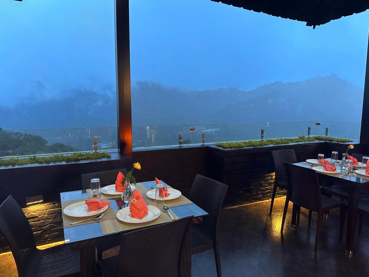 Viceroy Luxury Mountain Resort And Spa Munnar Buitenkant foto