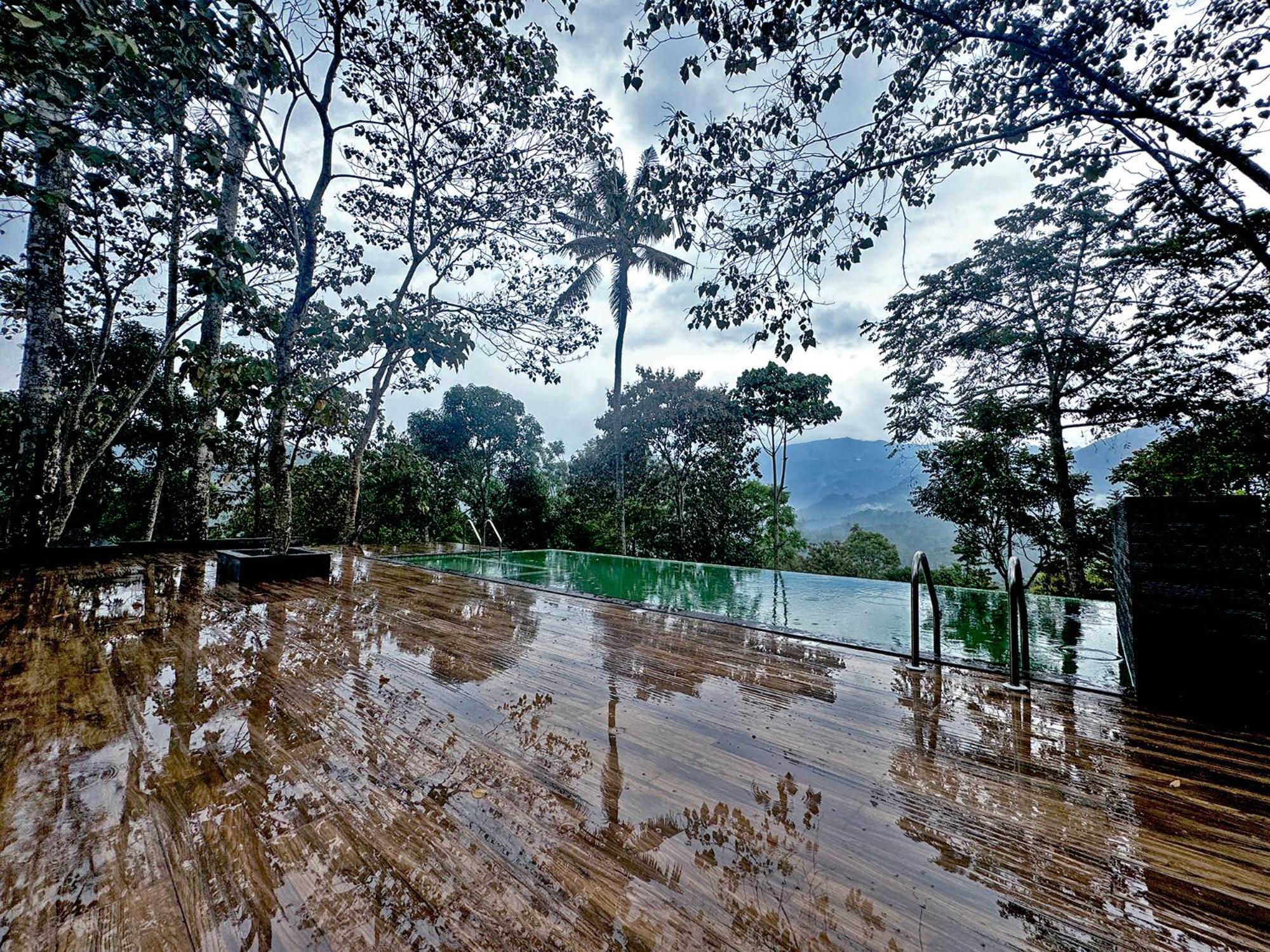 Viceroy Luxury Mountain Resort And Spa Munnar Buitenkant foto