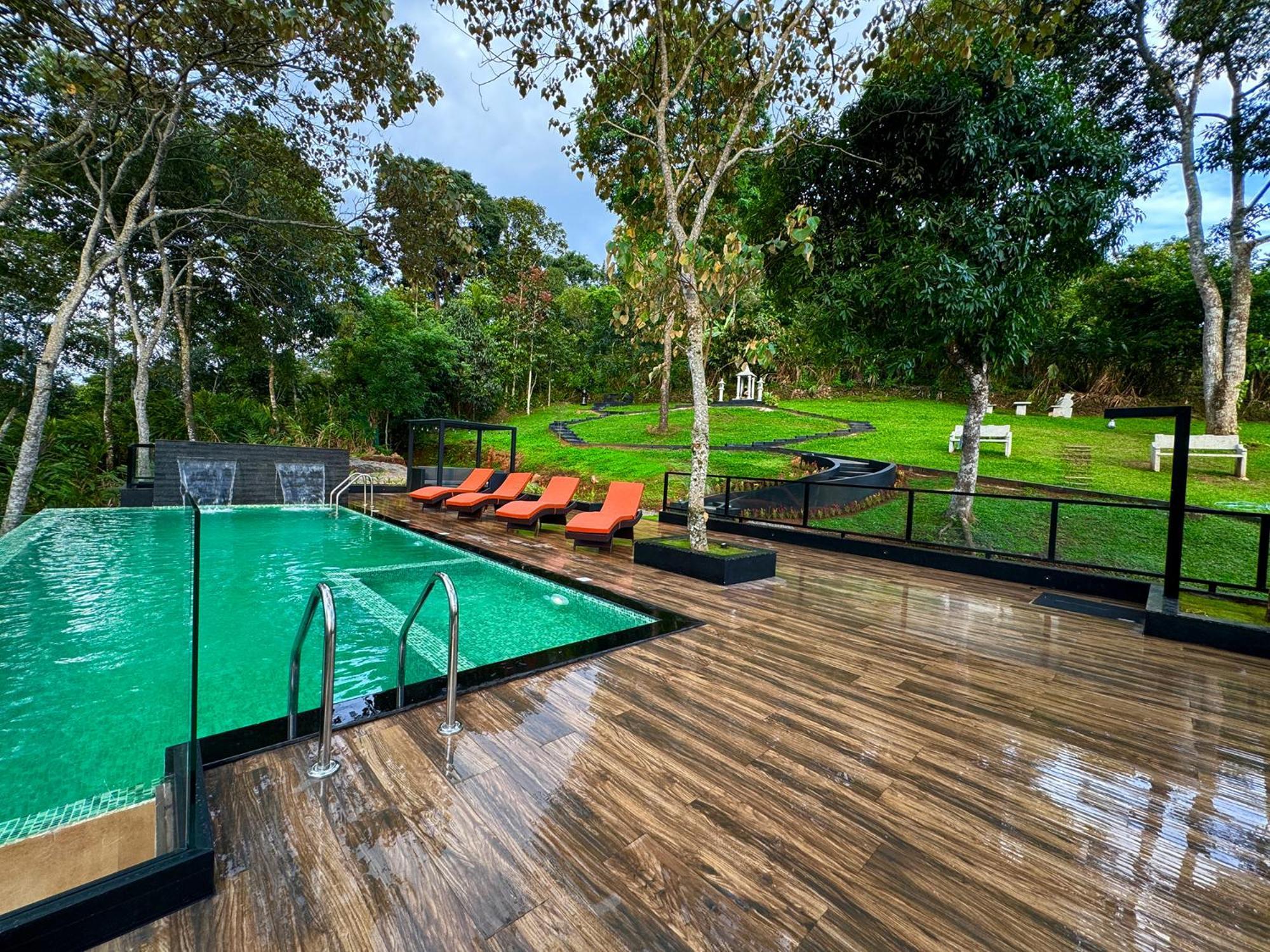 Viceroy Luxury Mountain Resort And Spa Munnar Buitenkant foto